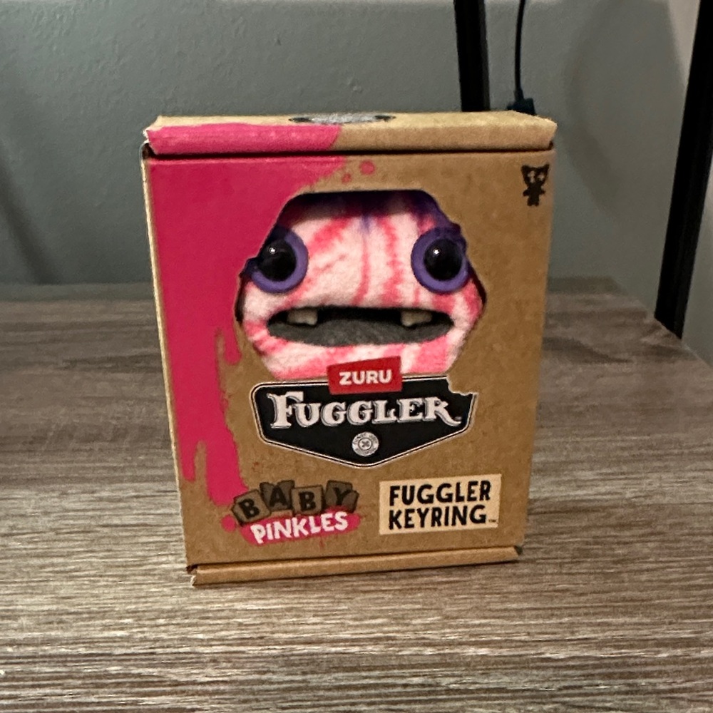 Zuru Fuggler Baby Pinkles Stuffed Animal Keyring - Pink and White